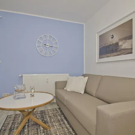 Ferienresidenz Zwei Bodden Ferienwohnung 1-2 Lietzow