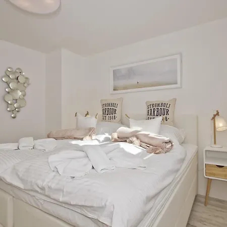 דירה Ferienresidenz Zwei Bodden Ferienwohnung 1-2 *