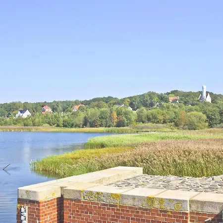 Apartment Moderne Mit Balkon, Meerblick - Ferienresidenz Zwei Boddenfewo 1-2 Lietzow