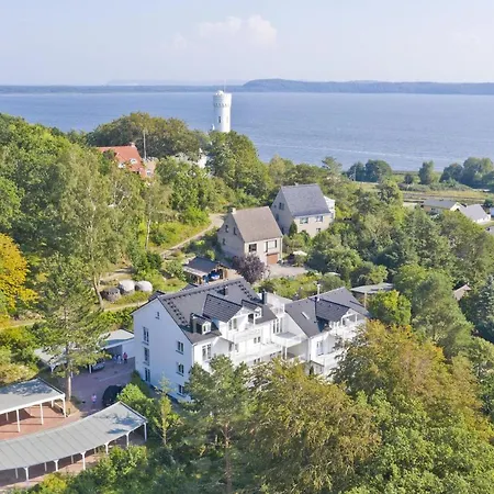 Ferienresidenz Zwei Bodden Ferienwohnung 1-2 Lietzow